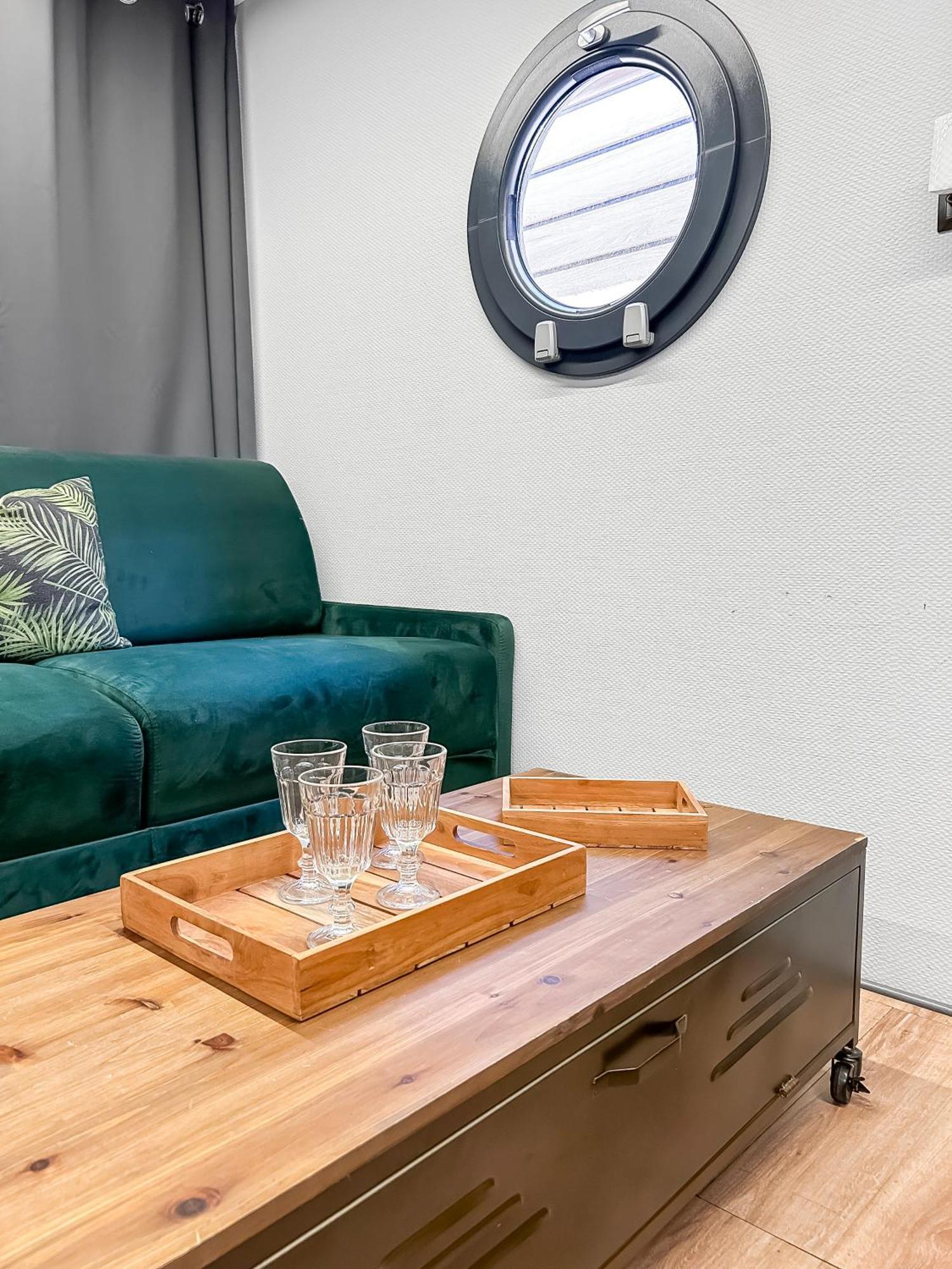 Sejour Unique Sur Un Bateau "Marius" Hotel Vauvert Buitenkant foto